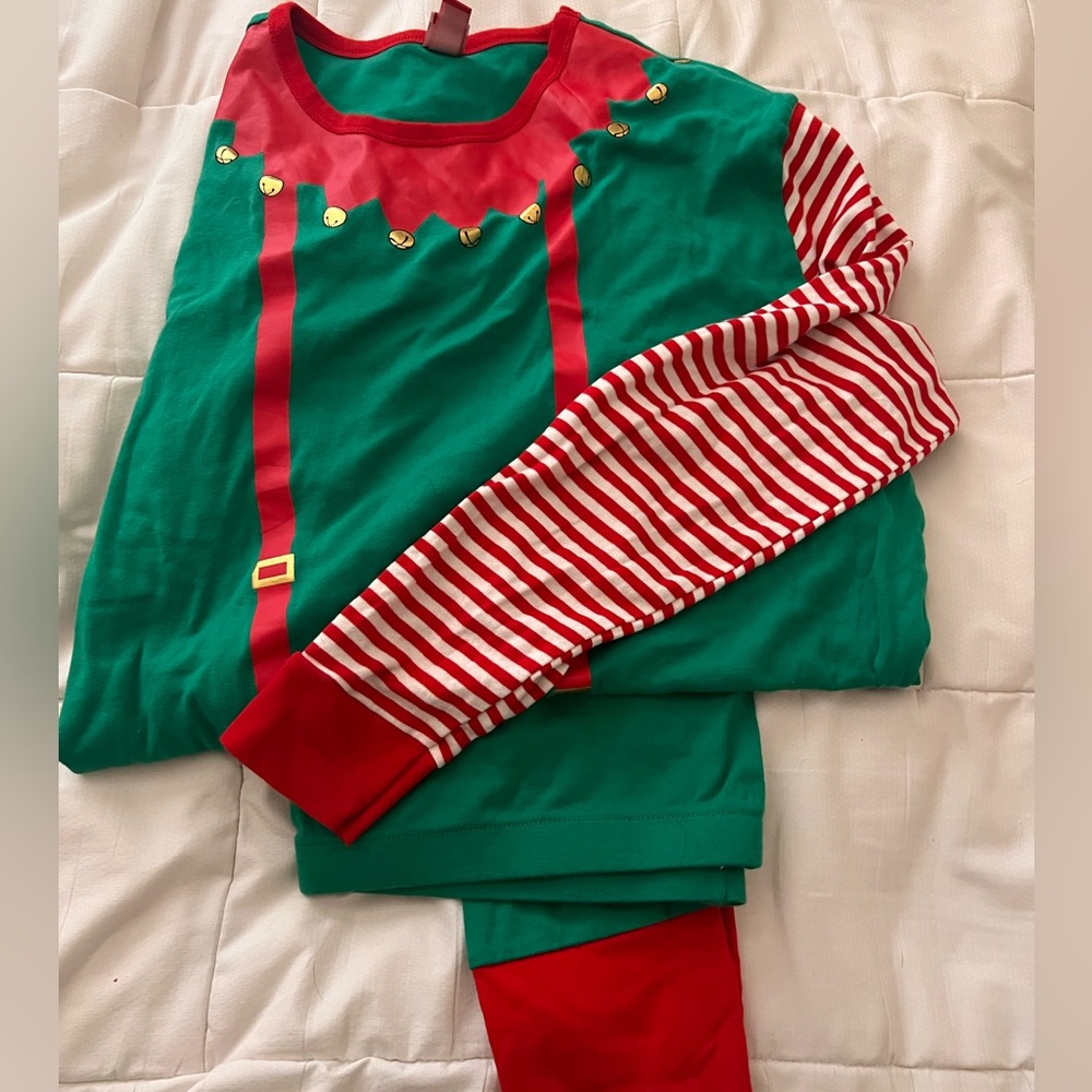 Men’s Christmas pajamas. Elf pjs